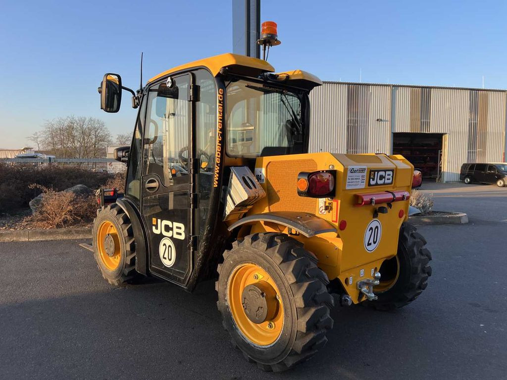 JCB 514-40 / nur 108h / 2023 / Eigengewicht: 2.700kg JCB 514-40 / nur 108h / 2023 / Eigengewicht: 2.700kg - Teleskop truck: billede 3 JCB 514-40 / nur 108h / 2023 / Eigengewicht: 2.700kg JCB 514-40 / nur 108h / 2023 / Eigengewicht: 2.700kg - Teleskop truck: billede 3