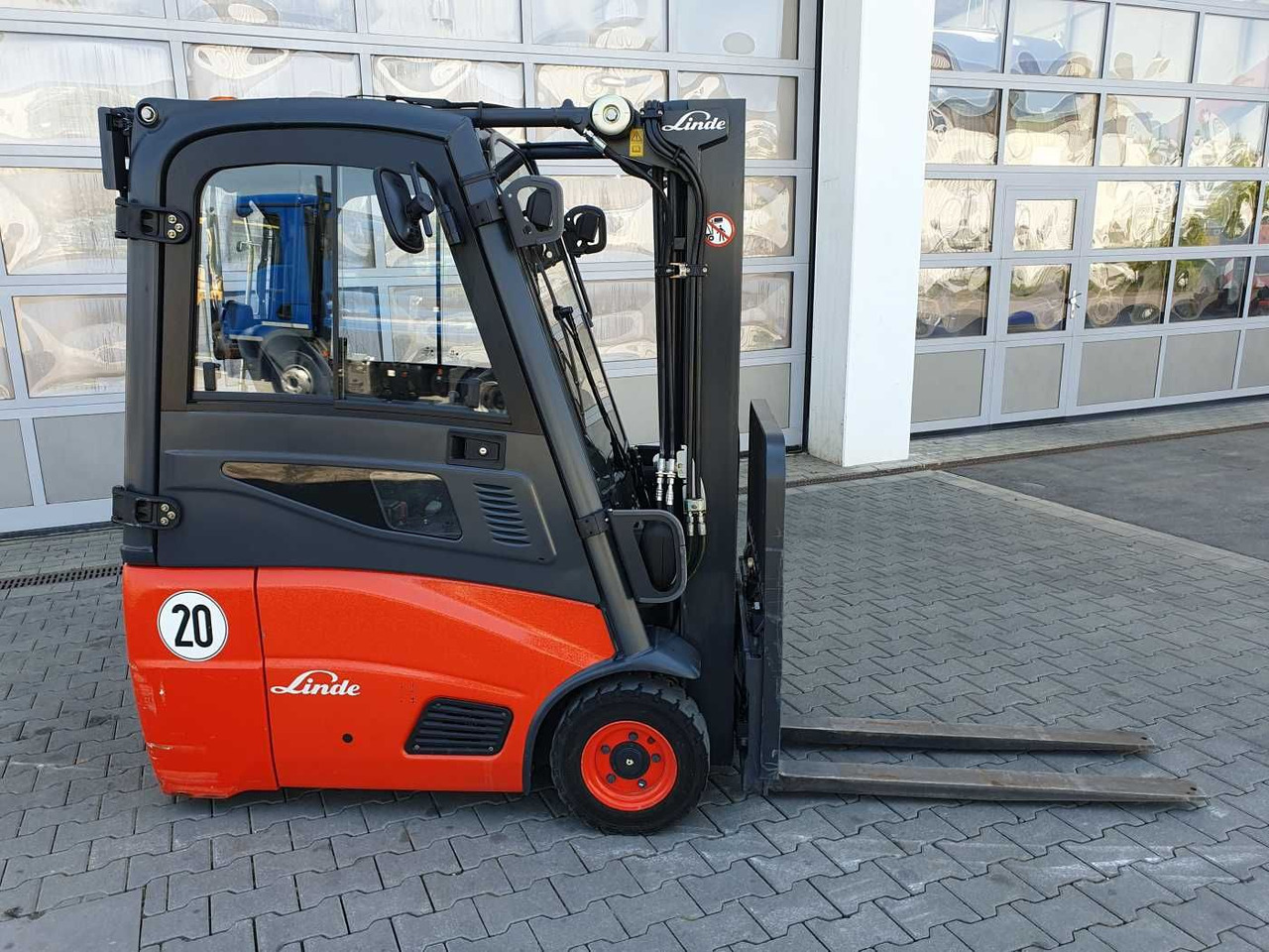 Linde E14 - 01 / Triplex: 4.10m! / SS / nur 1.003h! - El gaffeltruck: billede 2 Linde E14 - 01 / Triplex: 4.10m! / SS / nur 1.003h! - El gaffeltruck: billede 2