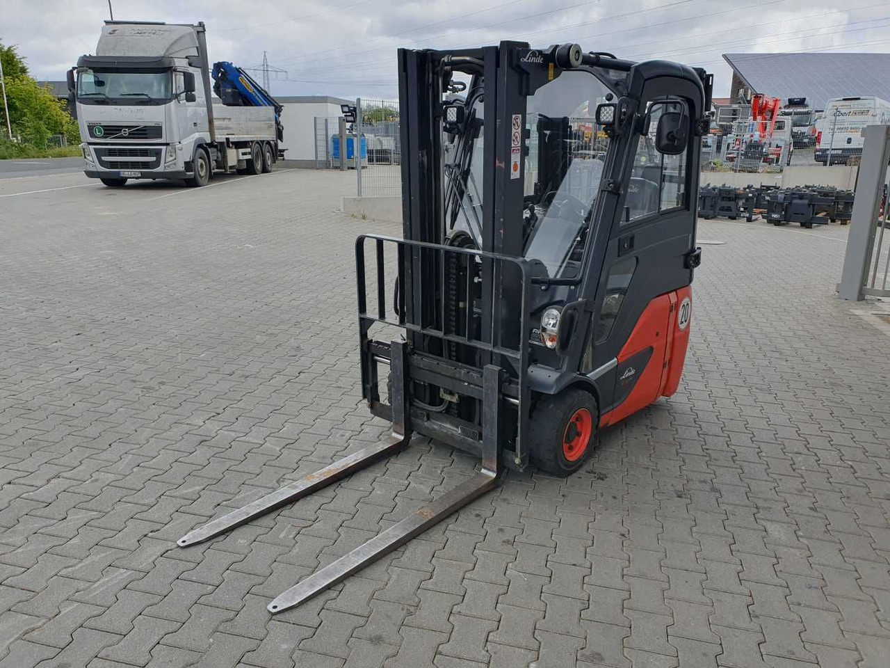 El gaffeltruck Linde E14 - 02 / Triplex: 4.00m! / SS / nur 2.119h!: billede 7 El gaffeltruck Linde E14 - 02 / Triplex: 4.00m! / SS / nur 2.119h!: billede 7