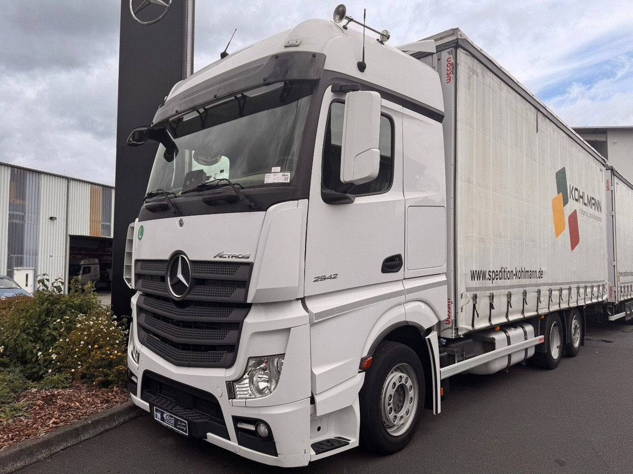 Mercedes-Benz Actros 2542 LnR 6x2 Retarder Standklima - Lastbil med presenning: billede 2 Mercedes-Benz Actros 2542 LnR 6x2 Retarder Standklima - Lastbil med presenning: billede 2