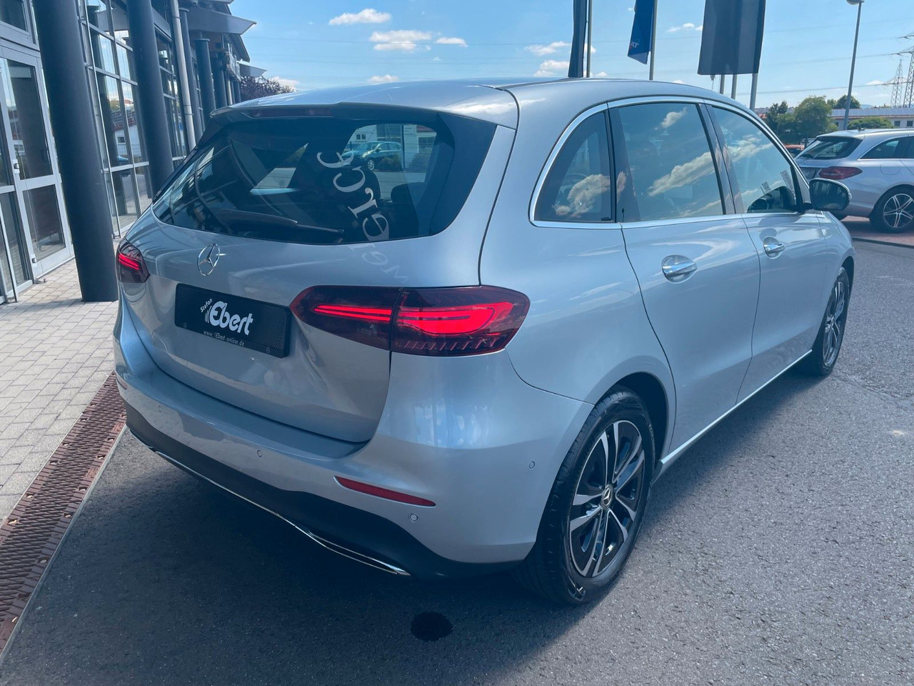 Mercedes-Benz B 200 Progressive R-Kamera+Carplay+Ambiente+Keyl - Stationcar: billede 4 Mercedes-Benz B 200 Progressive R-Kamera+Carplay+Ambiente+Keyl - Stationcar: billede 4
