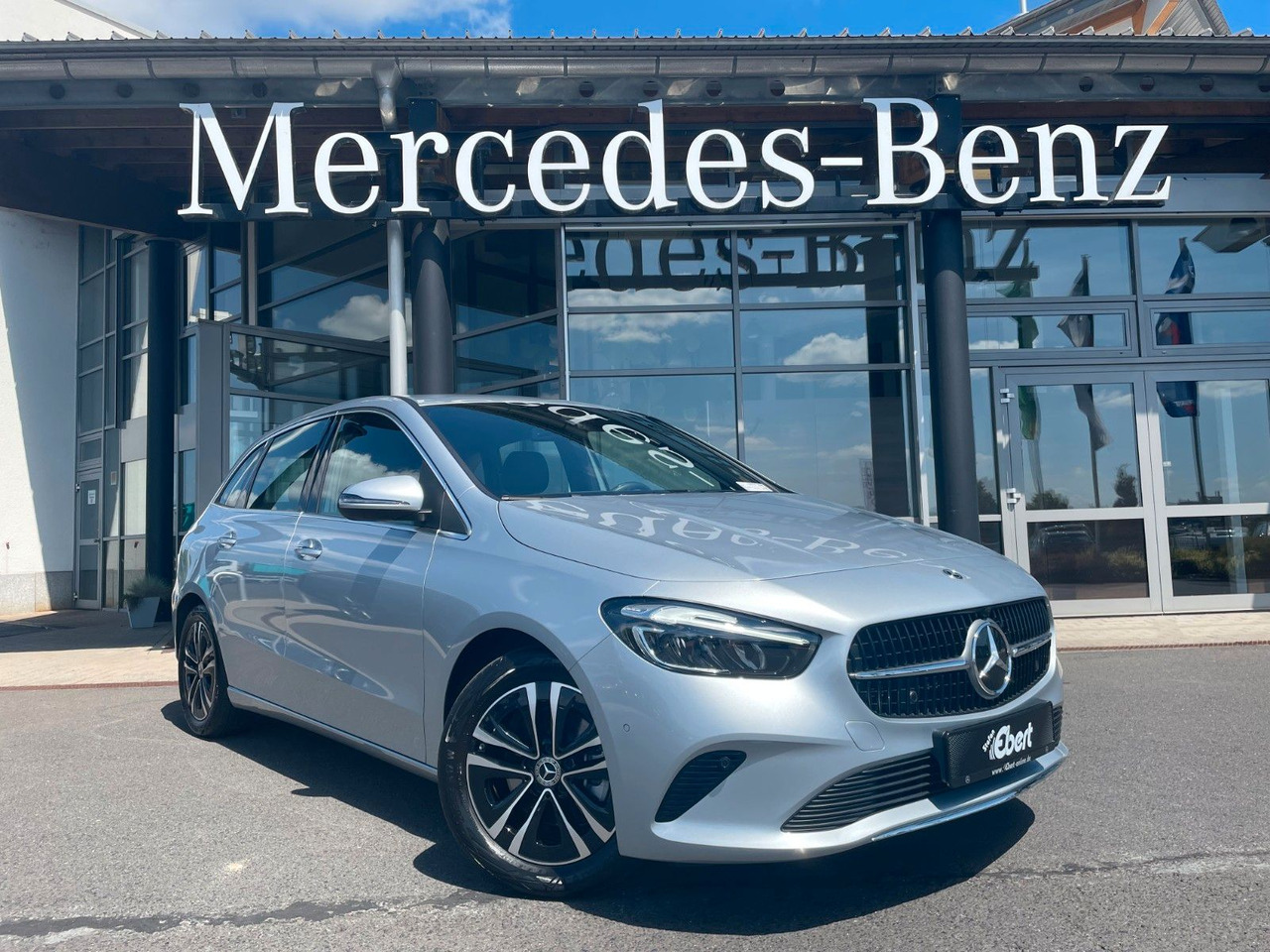 Mercedes-Benz B 200 Progressive R-Kamera+Carplay+Ambiente+Keyl - Stationcar: billede 1 Mercedes-Benz B 200 Progressive R-Kamera+Carplay+Ambiente+Keyl - Stationcar: billede 1