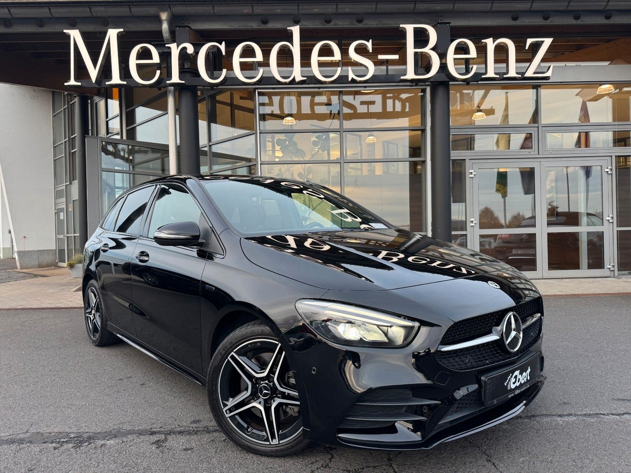 Mercedes-Benz B 250e Edition2020+AMG+Ambiente+Night+LED - Sedan: billede 1 Mercedes-Benz B 250e Edition2020+AMG+Ambiente+Night+LED - Sedan: billede 1