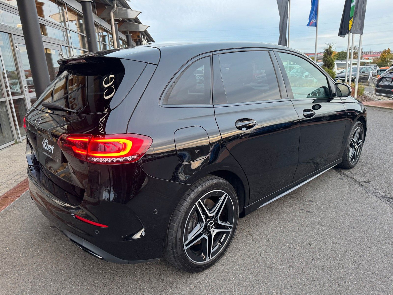 Mercedes-Benz B 250e Edition2020+AMG+Ambiente+Night+LED - Sedan: billede 4 Mercedes-Benz B 250e Edition2020+AMG+Ambiente+Night+LED - Sedan: billede 4