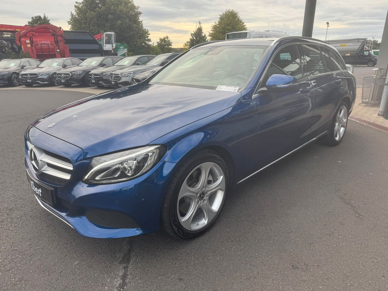 Mercedes-Benz C 300 T Avantgarde+Ambiente+LED+IHC+SpiegelP - Stationcar: billede 2 Mercedes-Benz C 300 T Avantgarde+Ambiente+LED+IHC+SpiegelP - Stationcar: billede 2