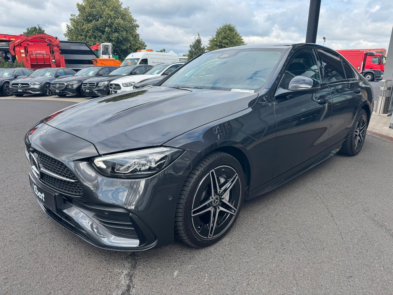 Mercedes-Benz C 400e 4M AMG+HUD+RFK+TotW+Ambiente+Night - Sedan: billede 3 Mercedes-Benz C 400e 4M AMG+HUD+RFK+TotW+Ambiente+Night - Sedan: billede 3