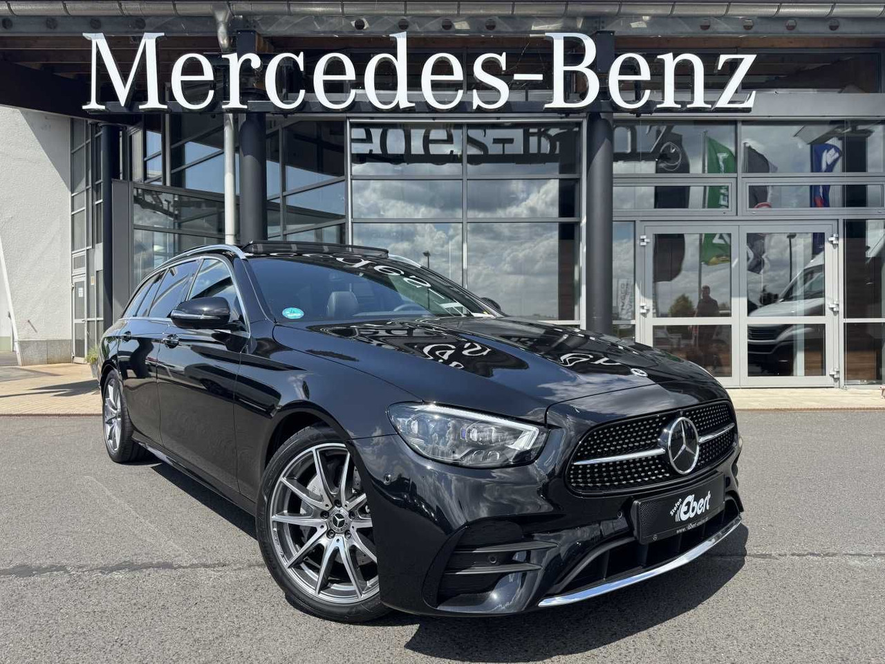 Mercedes-Benz E 220d AMG+Pano+Burm+Distr+Memory+AHK+360 - Stationcar: billede 1 Mercedes-Benz E 220d AMG+Pano+Burm+Distr+Memory+AHK+360 - Stationcar: billede 1