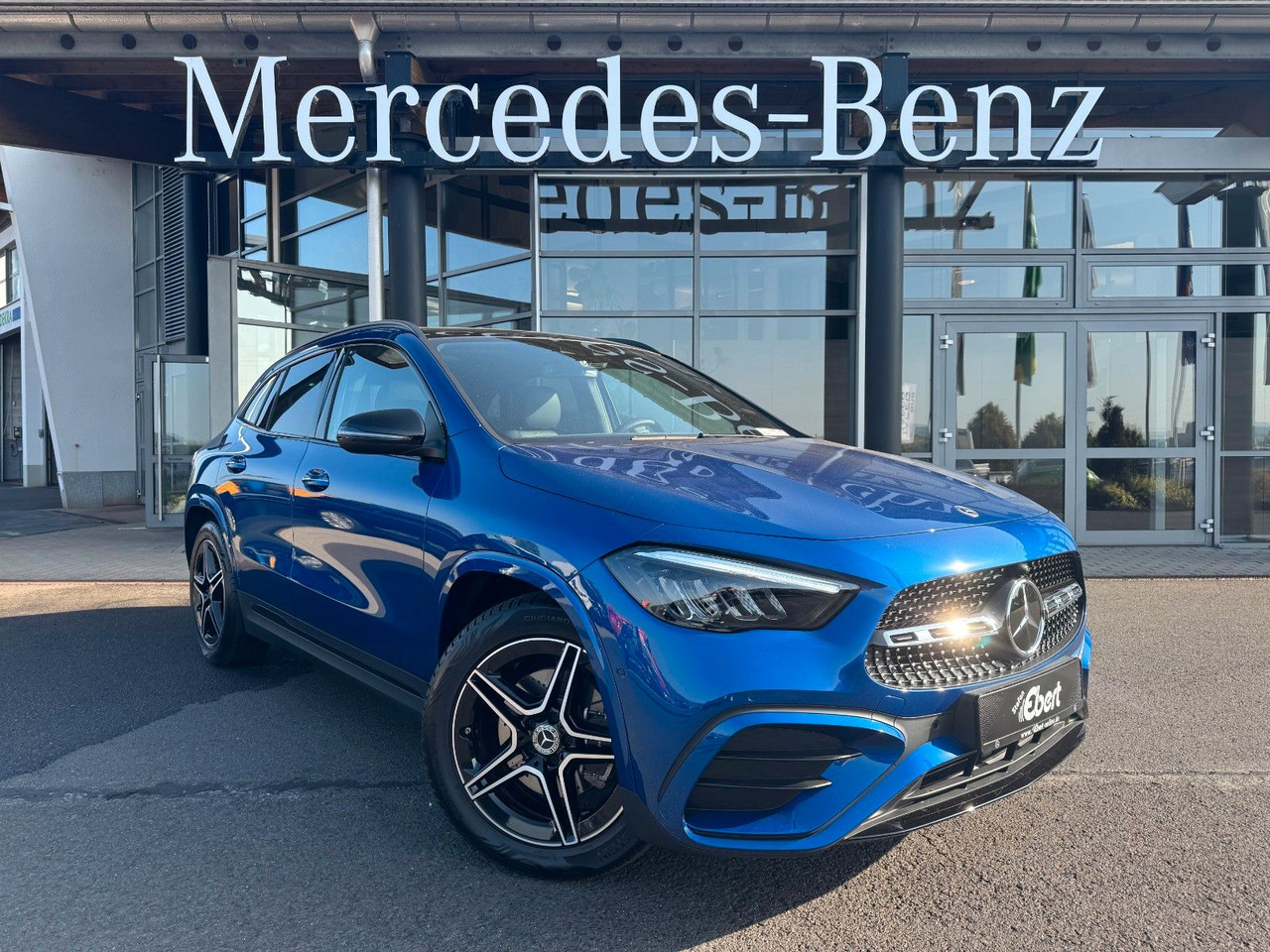 Mercedes-Benz GLA 200 AMG+PANO+DistrPlus+RFK+Night - SUV: billede 1 Mercedes-Benz GLA 200 AMG+PANO+DistrPlus+RFK+Night - SUV: billede 1