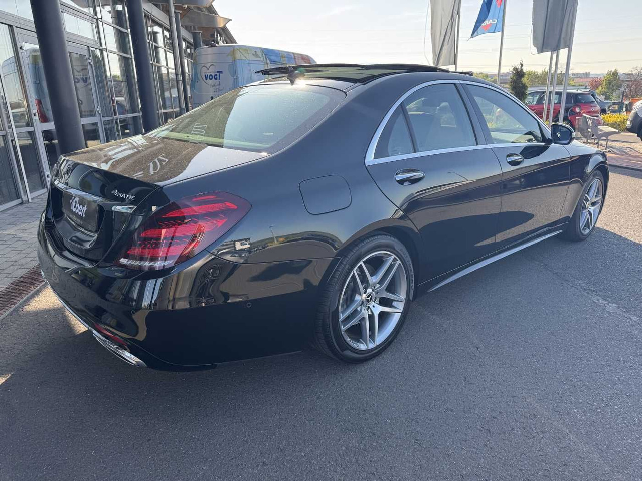 Mercedes-Benz S 400d 4M AMG+Pano+Burm+Distr+Massage+ HUD - Sedan: billede 4 Mercedes-Benz S 400d 4M AMG+Pano+Burm+Distr+Massage+ HUD - Sedan: billede 4
