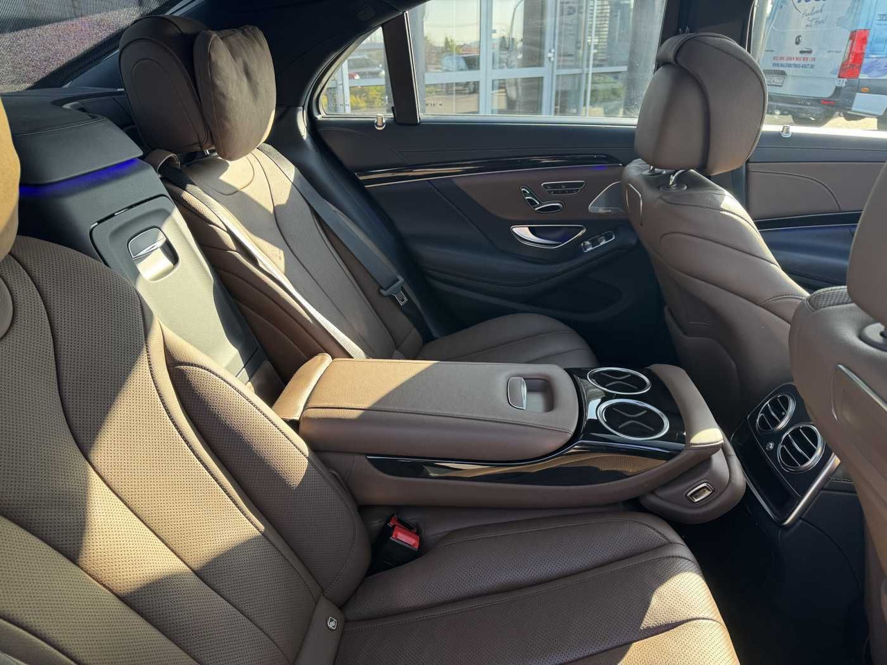 Mercedes-Benz S 400d 4M AMG+Pano+Burm+Distr+Massage+ HUD - Sedan: billede 5 Mercedes-Benz S 400d 4M AMG+Pano+Burm+Distr+Massage+ HUD - Sedan: billede 5