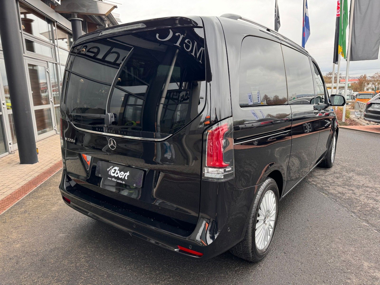 Mercedes-Benz V 220 d STYLE K Liege-Paket AHK2,5 DISTRONIC - Stationcar: billede 4 Mercedes-Benz V 220 d STYLE K Liege-Paket AHK2,5 DISTRONIC - Stationcar: billede 4