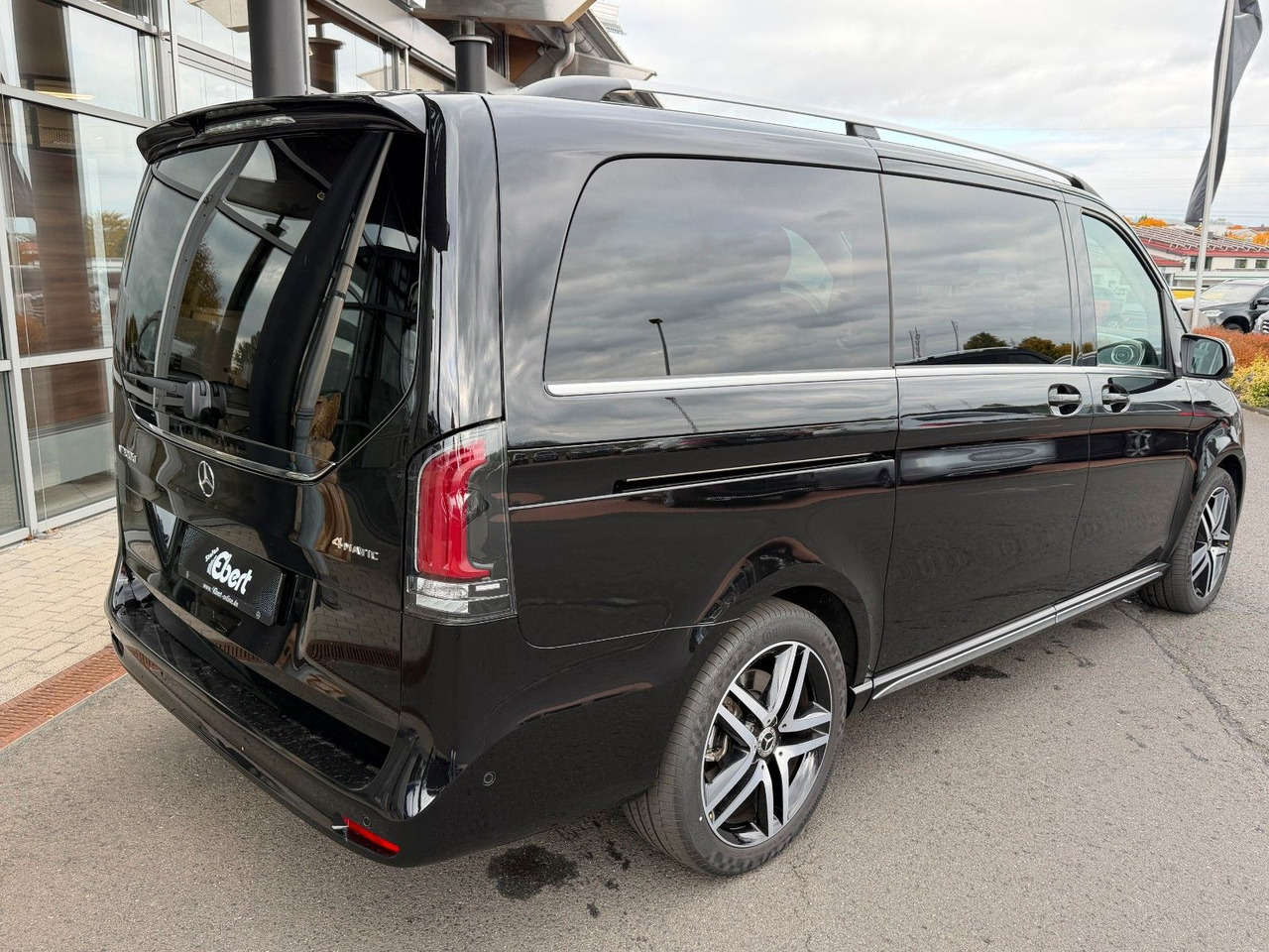 Mercedes-Benz V 300 d 4MATIC EXCLUSIVE Luxus-Sitze AHK2,5to - Stationcar: billede 4 Mercedes-Benz V 300 d 4MATIC EXCLUSIVE Luxus-Sitze AHK2,5to - Stationcar: billede 4