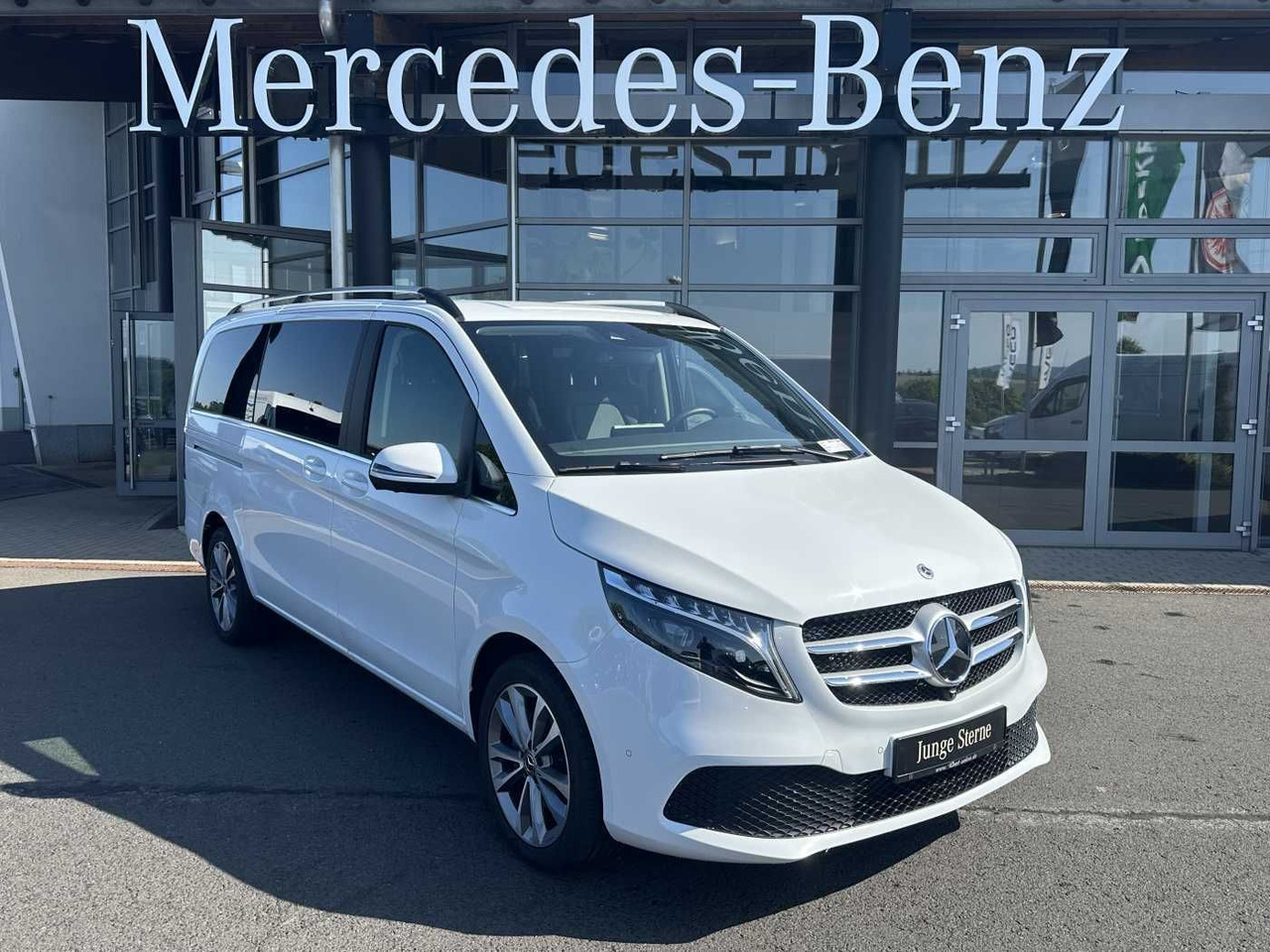 Mercedes-Benz V 300 d AVA ED 6Sitze Burmester 360Kamera el Tür - Bil: billede 1 Mercedes-Benz V 300 d AVA ED 6Sitze Burmester 360Kamera el Tür - Bil: billede 1