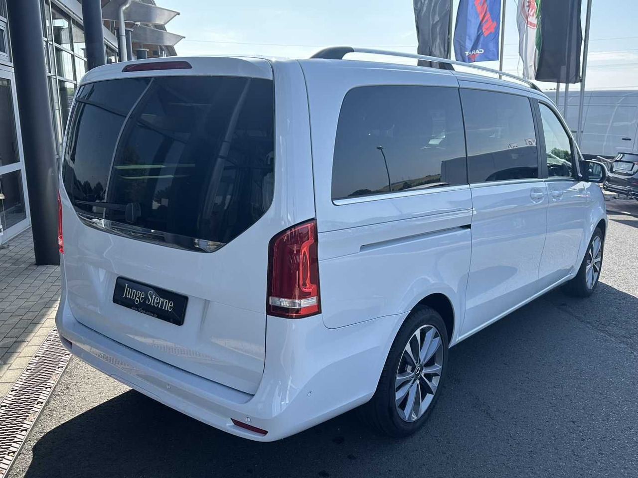 Mercedes-Benz V 300 d AVA ED 6Sitze Burmester 360Kamera el Tür - Bil: billede 4 Mercedes-Benz V 300 d AVA ED 6Sitze Burmester 360Kamera el Tür - Bil: billede 4