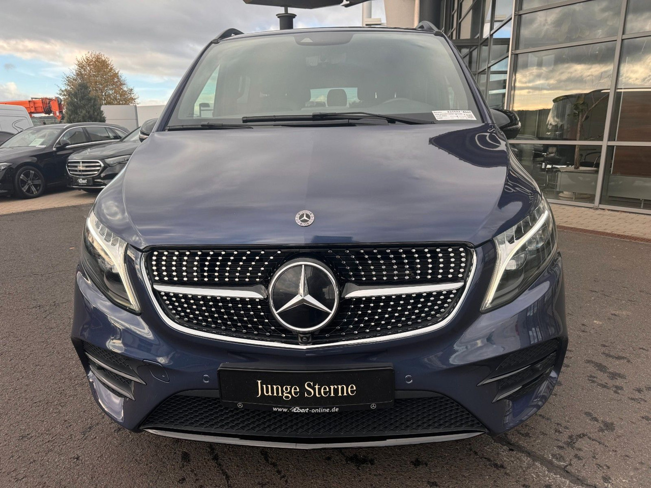 Mercedes-Benz V 300 d AVA ED AMG AHK2,5to DISTRONIC - Persontransport: billede 2 Mercedes-Benz V 300 d AVA ED AMG AHK2,5to DISTRONIC - Persontransport: billede 2