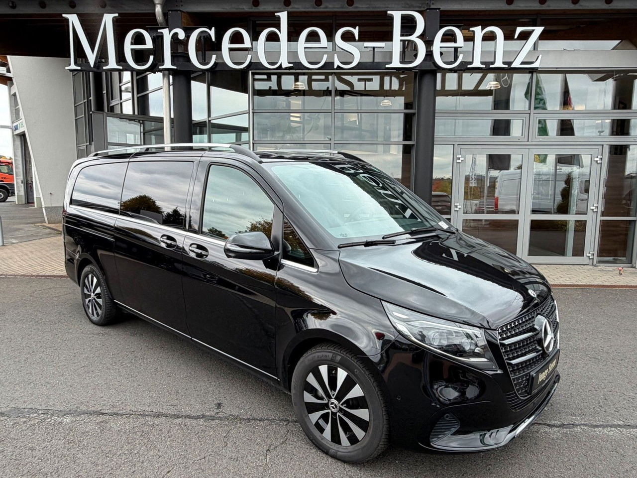 Mercedes-Benz V 300 d AVANTGARDE Extralang 360Kamera Standh - Stationcar: billede 1 Mercedes-Benz V 300 d AVANTGARDE Extralang 360Kamera Standh - Stationcar: billede 1