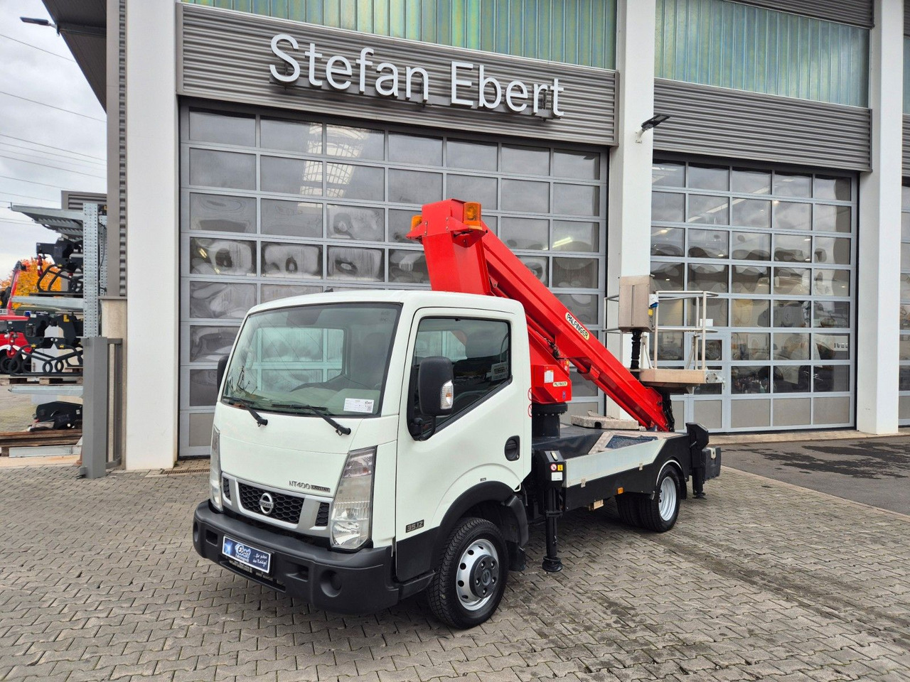 Nissan Cabstar NT400 Palfinger P 160 TX 16m 1.104h - Lastbil med mandskabslift: billede 2 Nissan Cabstar NT400 Palfinger P 160 TX 16m 1.104h - Lastbil med mandskabslift: billede 2