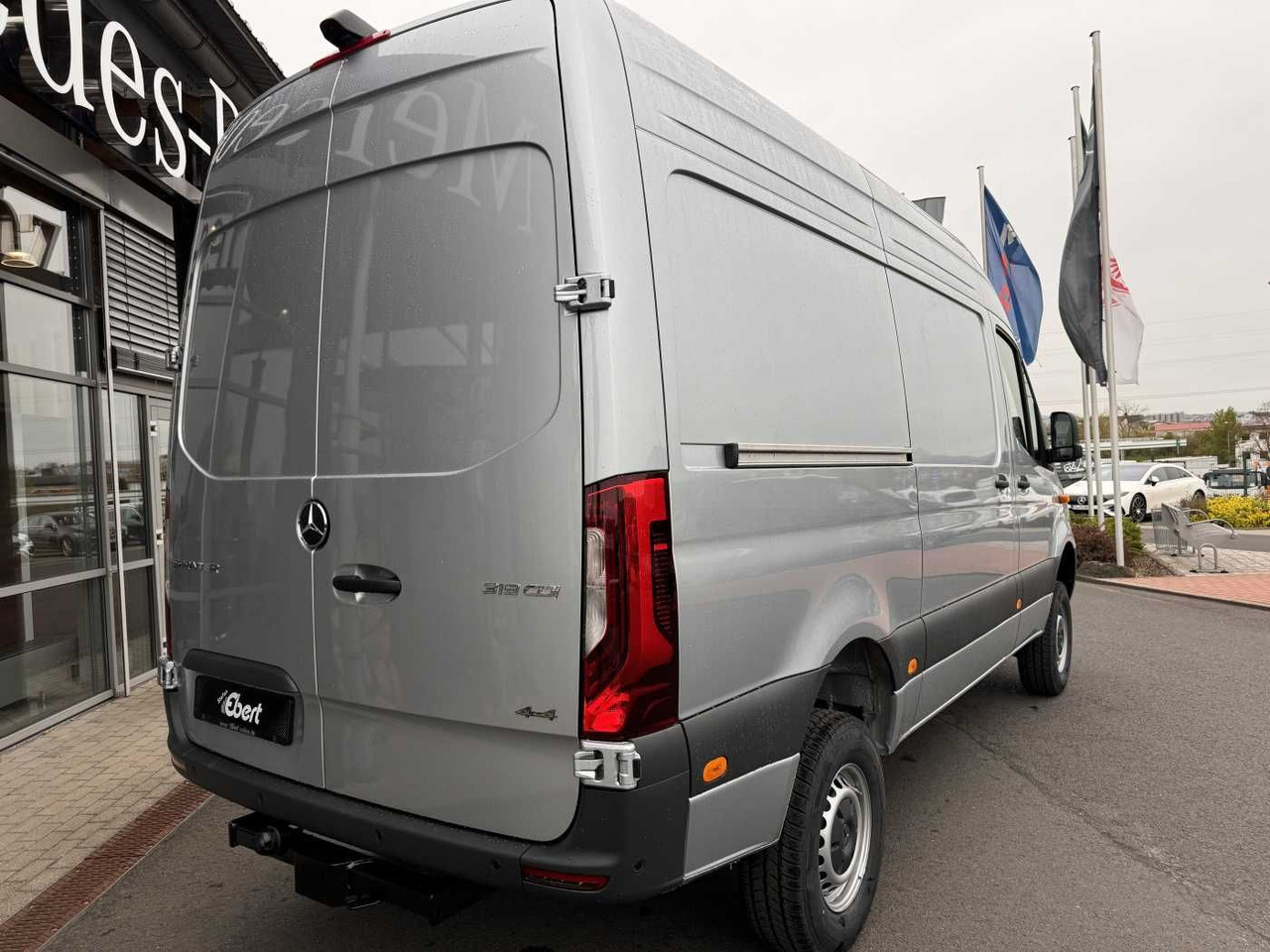 Mercedes-Benz Sprinter 319 CDI 4x4 3665 Klima Standheiz AHK - Øvrig maskin: billede 4 Mercedes-Benz Sprinter 319 CDI 4x4 3665 Klima Standheiz AHK - Øvrig maskin: billede 4