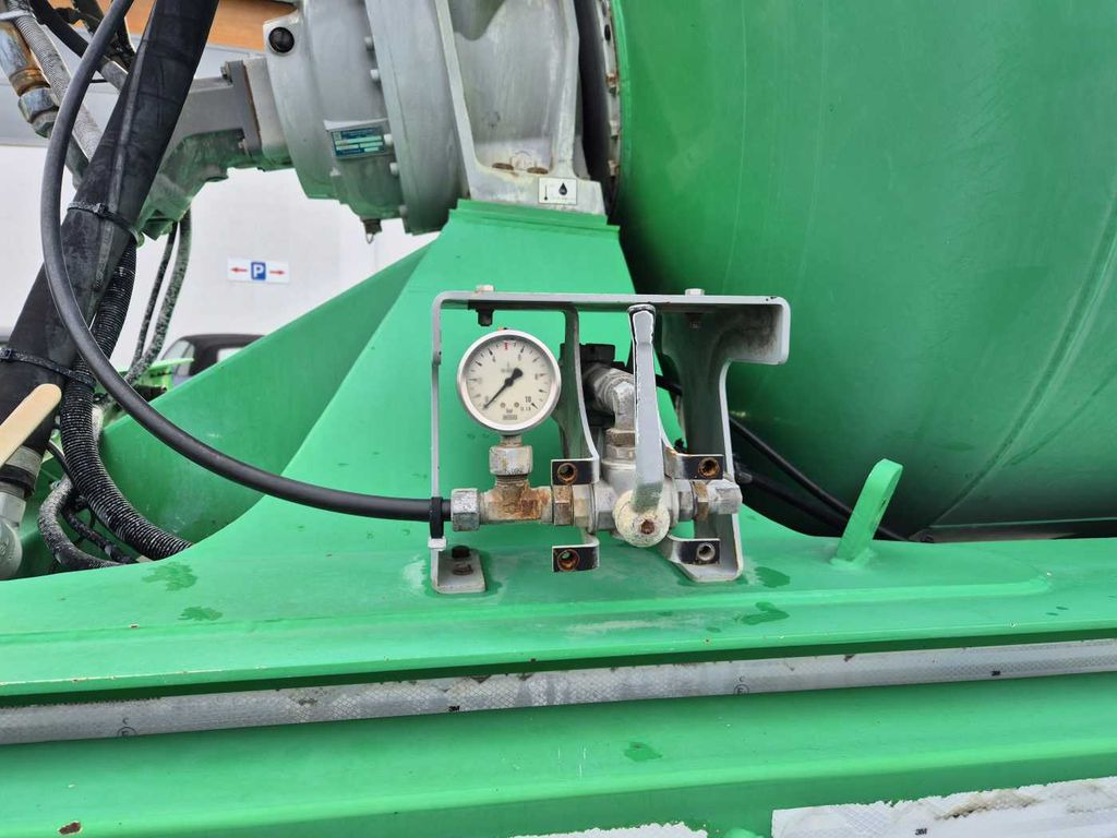 Leje en Stetter FHAC 890 71/320.AC2 Betonmischer 10m³ Stetter FHAC 890 71/320.AC2 Betonmischer 10m³ Stetter FHAC 890 71/320.AC2 Betonmischer 10m³ Stetter FHAC 890 71/320.AC2 Betonmischer 10m³: billede 11 Leje en Stetter FHAC 890 71/320.AC2 Betonmischer 10m³ Stetter FHAC 890 71/320.AC2 Betonmischer 10m³ Stetter FHAC 890 71/320.AC2 Betonmischer 10m³ Stetter FHAC 890 71/320.AC2 Betonmischer 10m³: billede 11