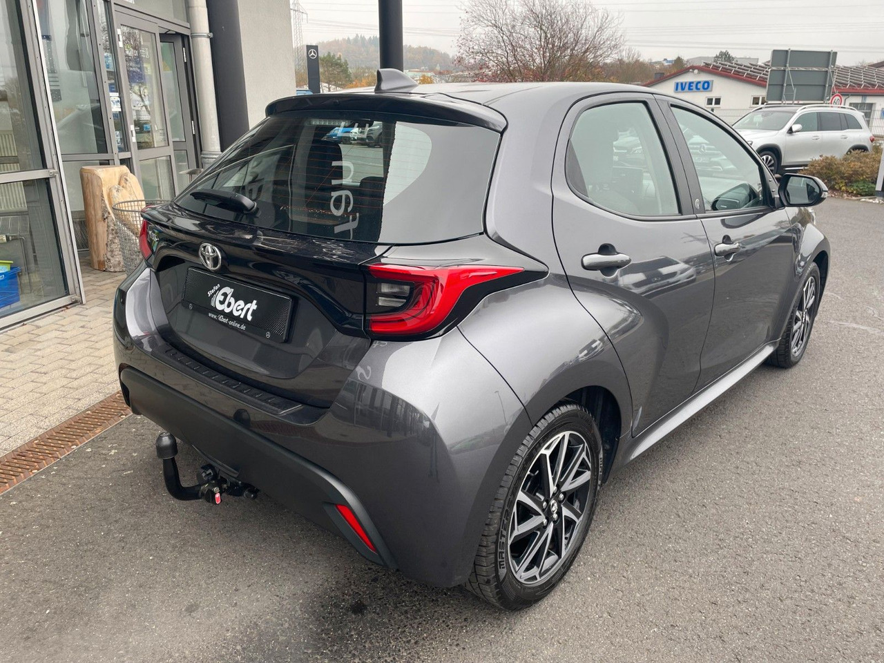 Toyota Yaris 1.5 VVT-iE Aut. Team D AHK+R-Kamera+SHZ - Bil: billede 5 Toyota Yaris 1.5 VVT-iE Aut. Team D AHK+R-Kamera+SHZ - Bil: billede 5