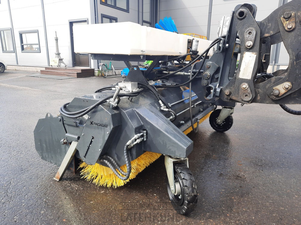 Padagas Profi H 2501 BH keräävä harjalaite - Børste til fejemaskiner for Entreprenørmaskin: billede 5 Padagas Profi H 2501 BH keräävä harjalaite - Børste til fejemaskiner for Entreprenørmaskin: billede 5