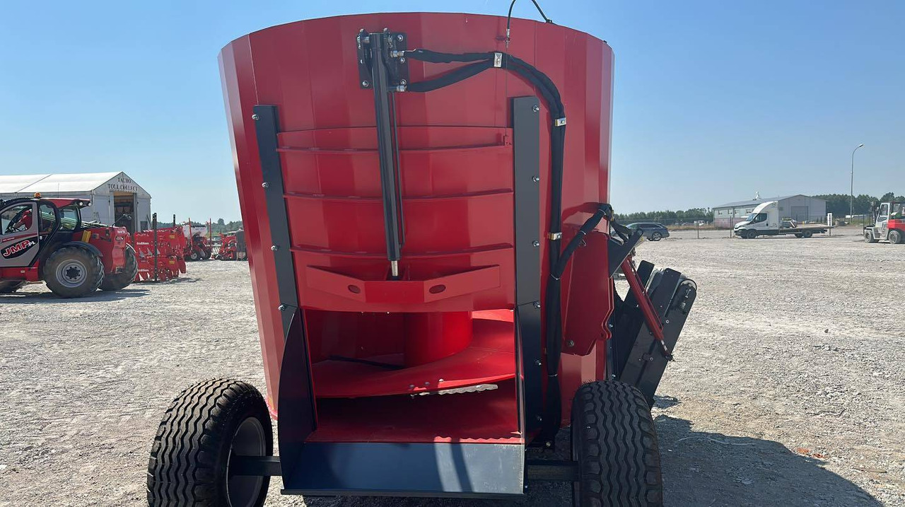 Fimaks vertical feeder mixer FMV8L, 8 m3 - Fuldfoderblander: billede 4 Fimaks vertical feeder mixer FMV8L, 8 m3 - Fuldfoderblander: billede 4