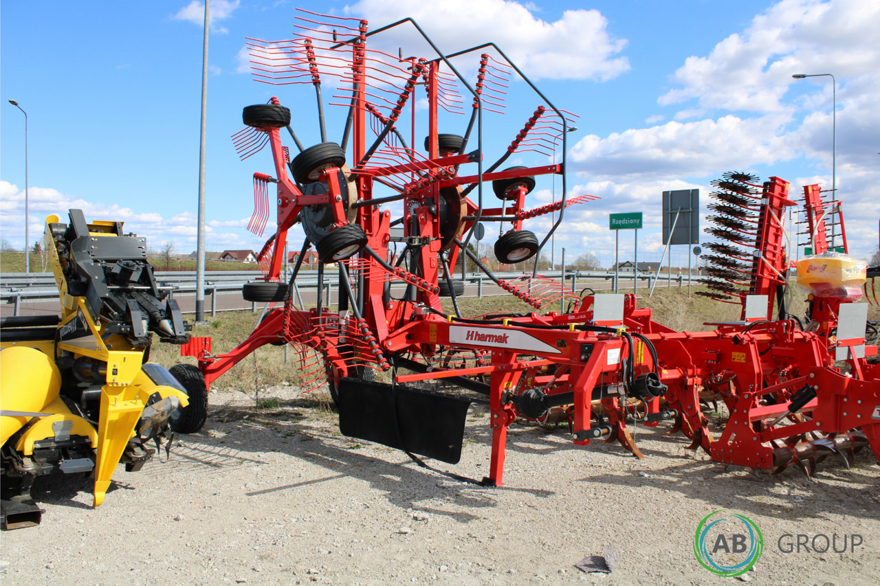 Harmak HT-745 double-rotor rake - Høvender: billede 1 Harmak HT-745 double-rotor rake - Høvender: billede 1
