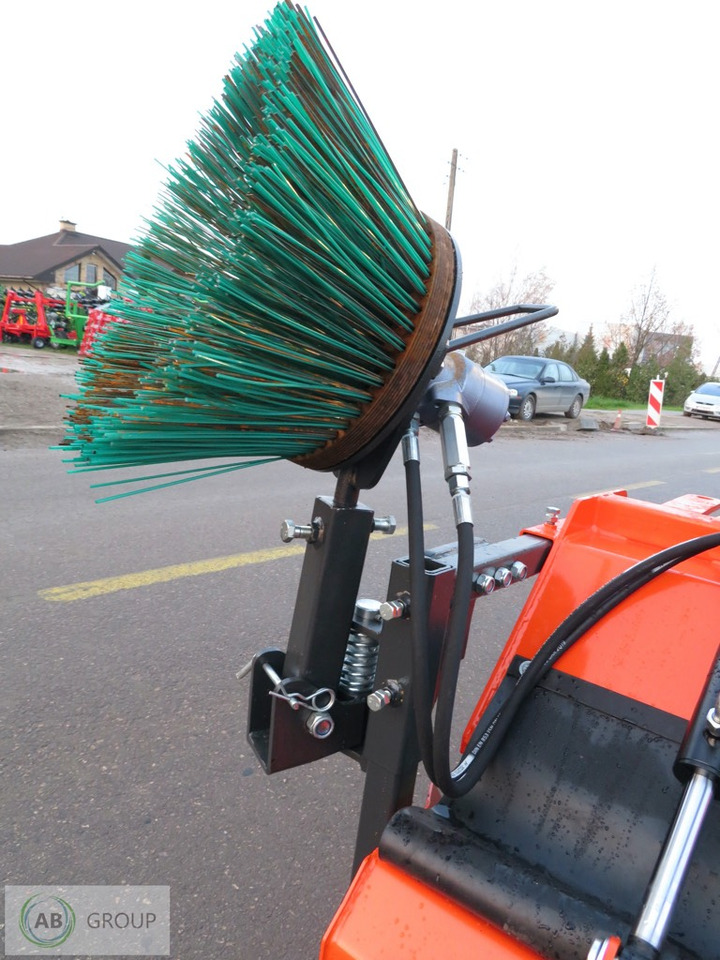 Metal-Technik sweeper 1,8m - Børste til fejemaskiner for Utility/ Speciel maskine: billede 5 Metal-Technik sweeper 1,8m - Børste til fejemaskiner for Utility/ Speciel maskine: billede 5