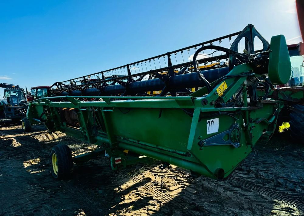 John Deere 630R - Skærebord til korn: billede 2 John Deere 630R - Skærebord til korn: billede 2