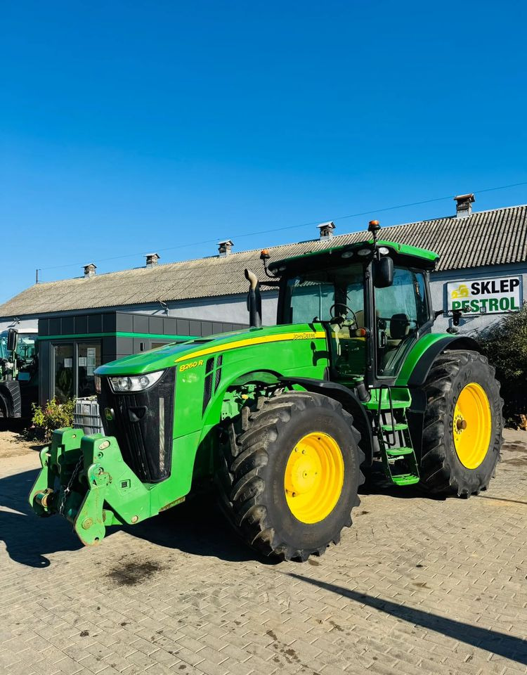 John Deere 8260R - Traktor: billede 1 John Deere 8260R - Traktor: billede 1