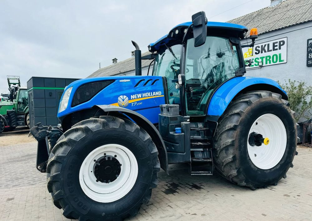 New Holland T7.230 AUTOCOMMAND - Traktor: billede 4 New Holland T7.230 AUTOCOMMAND - Traktor: billede 4