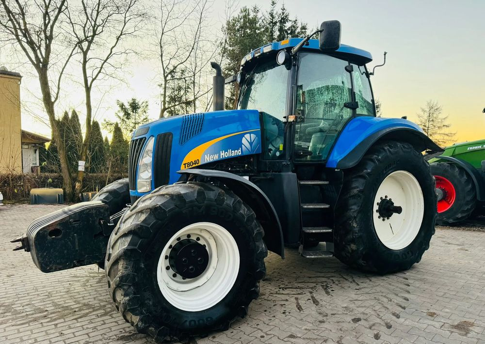 New Holland T8040 - Traktor: billede 5 New Holland T8040 - Traktor: billede 5