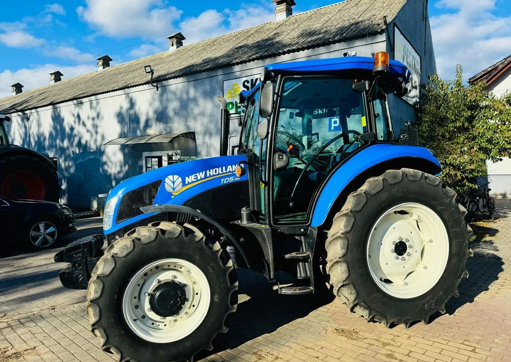 New Holland TD5.95 - Traktor: billede 4 New Holland TD5.95 - Traktor: billede 4