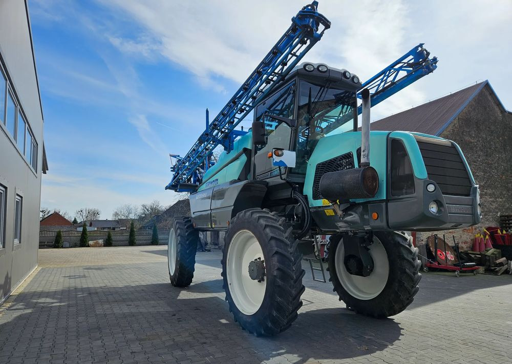 Berthoud Raptor 4200 D.P. TRONIC - Sprøjteudstyr: billede 2 Berthoud Raptor 4200 D.P. TRONIC - Sprøjteudstyr: billede 2