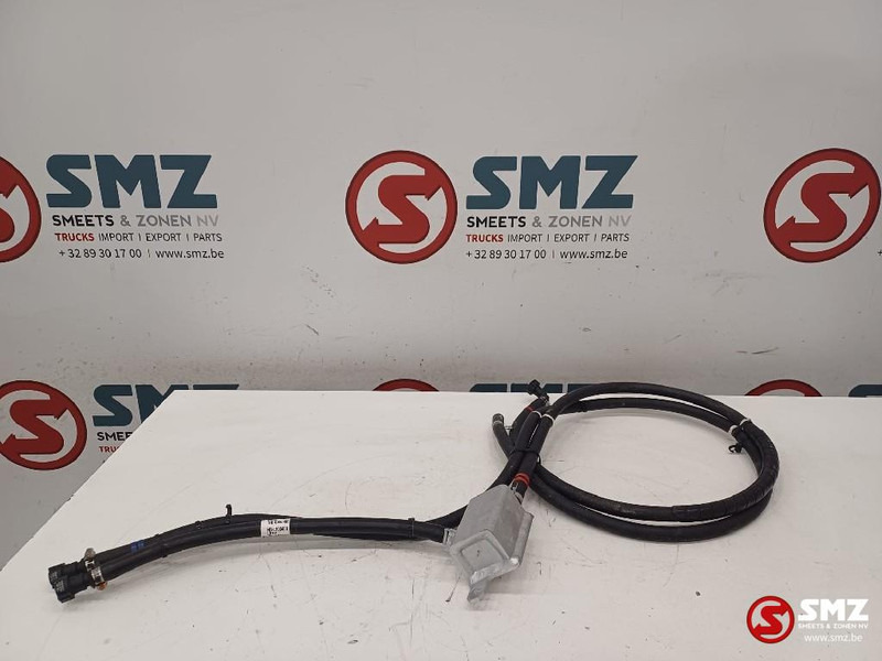 Caterpillar Tank coolant Caterpillar - Kølesystem for Materialehåndteringsudstyr: billede 1 Caterpillar Tank coolant Caterpillar - Kølesystem for Materialehåndteringsudstyr: billede 1