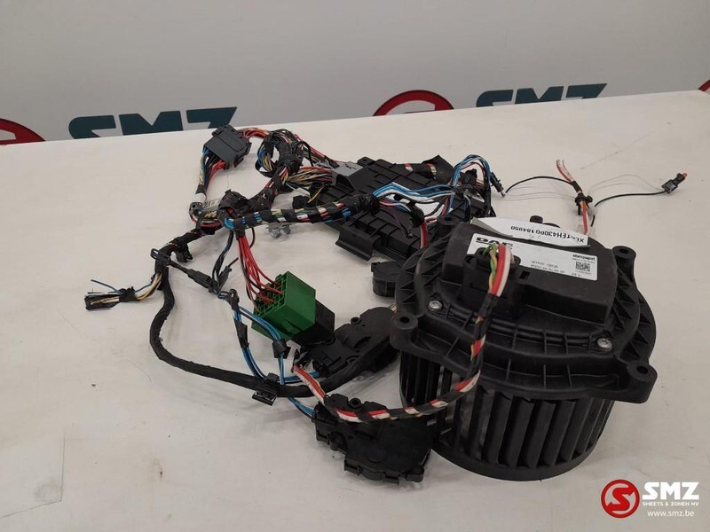 DAF Occ besturingseenheid + kachelmotor DAF XF 480 215 - Kontrol blok for Lastbil: billede 3 DAF Occ besturingseenheid + kachelmotor DAF XF 480 215 - Kontrol blok for Lastbil: billede 3