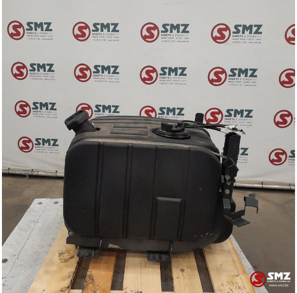 Iveco Occ brandstoftank 200L + brandstofniveausensor + s - Brændstoftank for Lastbil: billede 2 Iveco Occ brandstoftank 200L + brandstofniveausensor + s - Brændstoftank for Lastbil: billede 2