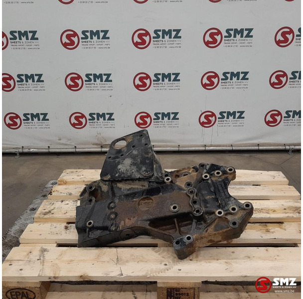 MAN Occ montagebeugel voorveer rechts MAN - Ramme/ Chassis for Lastbil: billede 1 MAN Occ montagebeugel voorveer rechts MAN - Ramme/ Chassis for Lastbil: billede 1