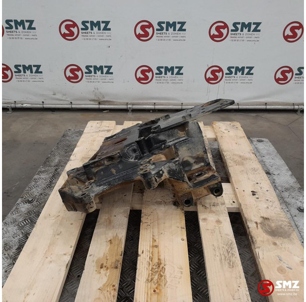 MAN Occ montagebeugel voorveer rechts MAN - Ramme/ Chassis for Lastbil: billede 3 MAN Occ montagebeugel voorveer rechts MAN - Ramme/ Chassis for Lastbil: billede 3