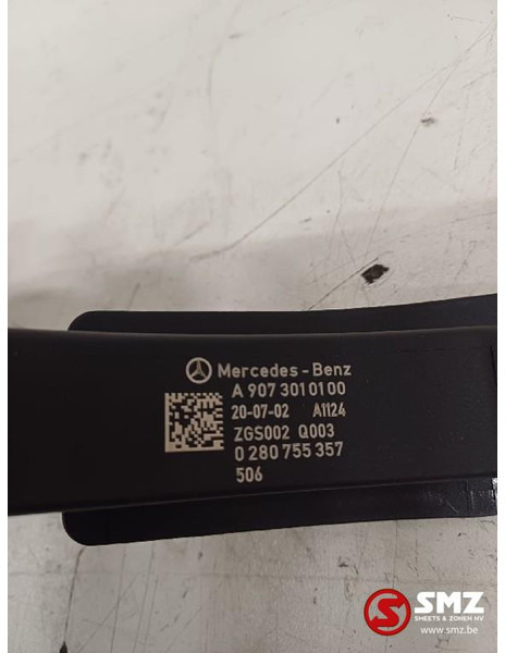 Mercedes-Benz Gaspedaal Mercedes - Førerhus og interiør for Lastbil: billede 5 Mercedes-Benz Gaspedaal Mercedes - Førerhus og interiør for Lastbil: billede 5