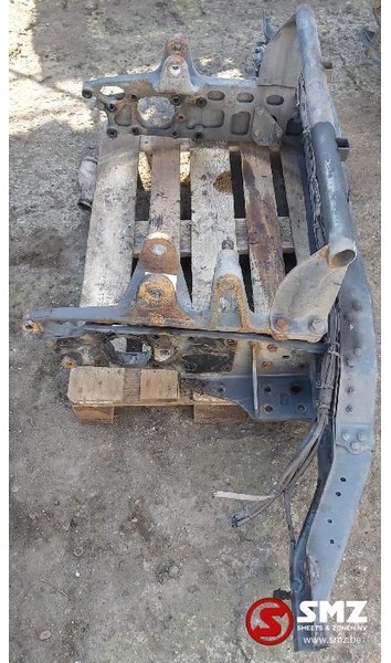 Mercedes-Benz Occ Bumperbalk vooraan met steunen Atego 1828 - Kofanger for Lastbil: billede 5 Mercedes-Benz Occ Bumperbalk vooraan met steunen Atego 1828 - Kofanger for Lastbil: billede 5