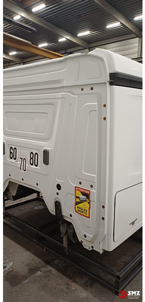 Mercedes-Benz Occ cabine Mercedes Actros MP4 - Førerhus og interiør for Lastbil: billede 3 Mercedes-Benz Occ cabine Mercedes Actros MP4 - Førerhus og interiør for Lastbil: billede 3