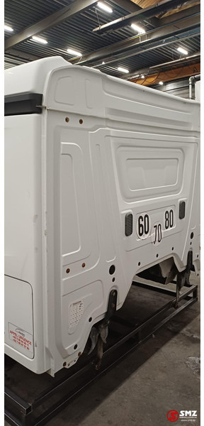 Mercedes-Benz Occ cabine Mercedes Actros MP4 - Førerhus og interiør for Lastbil: billede 4 Mercedes-Benz Occ cabine Mercedes Actros MP4 - Førerhus og interiør for Lastbil: billede 4