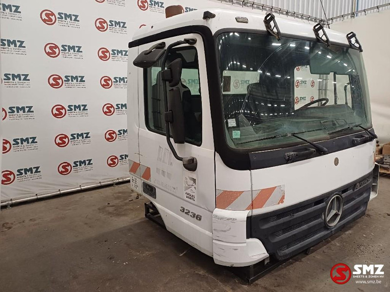 Mercedes-Benz Occ cabine compleet Mercedes Actros MP2 - Førerhus og interiør for Lastbil: billede 4 Mercedes-Benz Occ cabine compleet Mercedes Actros MP2 - Førerhus og interiør for Lastbil: billede 4