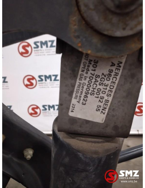 Mercedes-Benz Occ cabineophanging achter Mercedes Actros MP4 A96 - Førerhusaffjedring for Lastbil: billede 5 Mercedes-Benz Occ cabineophanging achter Mercedes Actros MP4 A96 - Førerhusaffjedring for Lastbil: billede 5