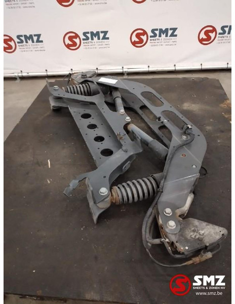 Mercedes-Benz Occ cabineophanging met slot Mercedes - Førerhusaffjedring for Lastbil: billede 1 Mercedes-Benz Occ cabineophanging met slot Mercedes - Førerhusaffjedring for Lastbil: billede 1