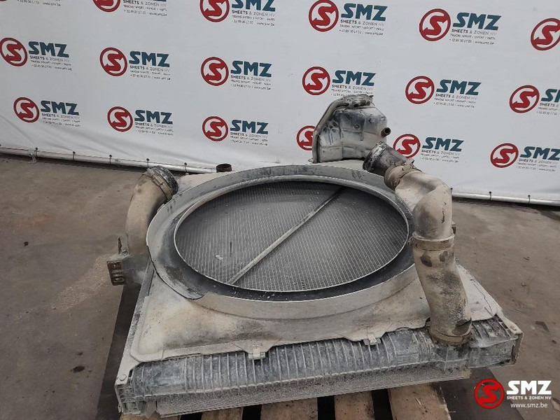 Mercedes-Benz Occ radiator + intercooler + koelvloeistofreservoi - Køler for Lastbil: billede 2 Mercedes-Benz Occ radiator + intercooler + koelvloeistofreservoi - Køler for Lastbil: billede 2
