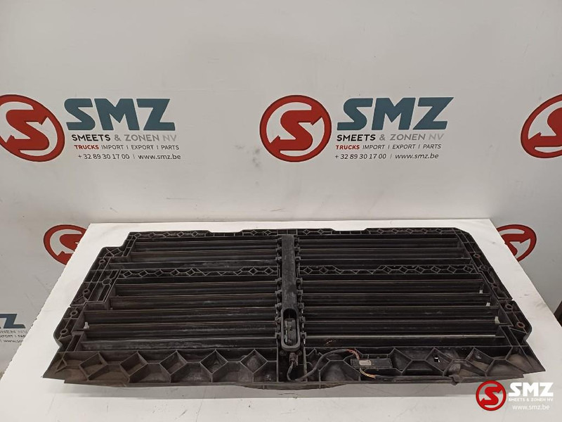 Mercedes-Benz Occ radiatorrooster Mercedes - Køler for Lastbil: billede 2 Mercedes-Benz Occ radiatorrooster Mercedes - Køler for Lastbil: billede 2