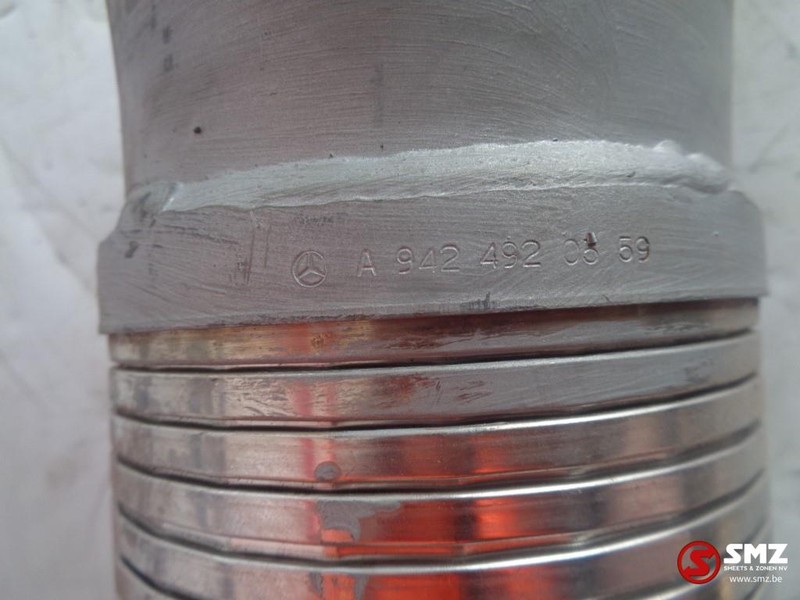 Mercedes-Benz Occ uitlaatpijp a9424920559 - Udstødningsrør for Lastbil: billede 2 Mercedes-Benz Occ uitlaatpijp a9424920559 - Udstødningsrør for Lastbil: billede 2