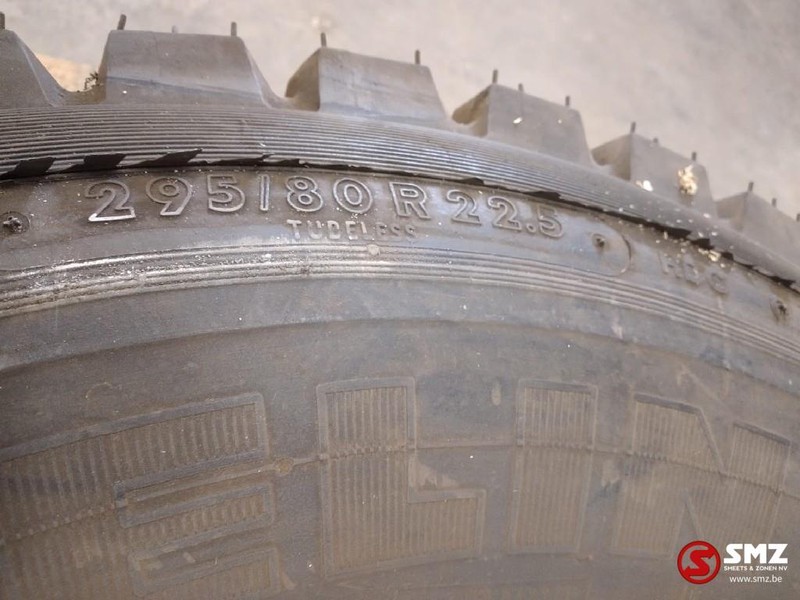 Michelin Occ Band 295/80R22.5 Michelin - Dæk for Lastbil: billede 3 Michelin Occ Band 295/80R22.5 Michelin - Dæk for Lastbil: billede 3